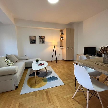 Best Value-Apartment In سكوبجي المظهر الخارجي الصورة